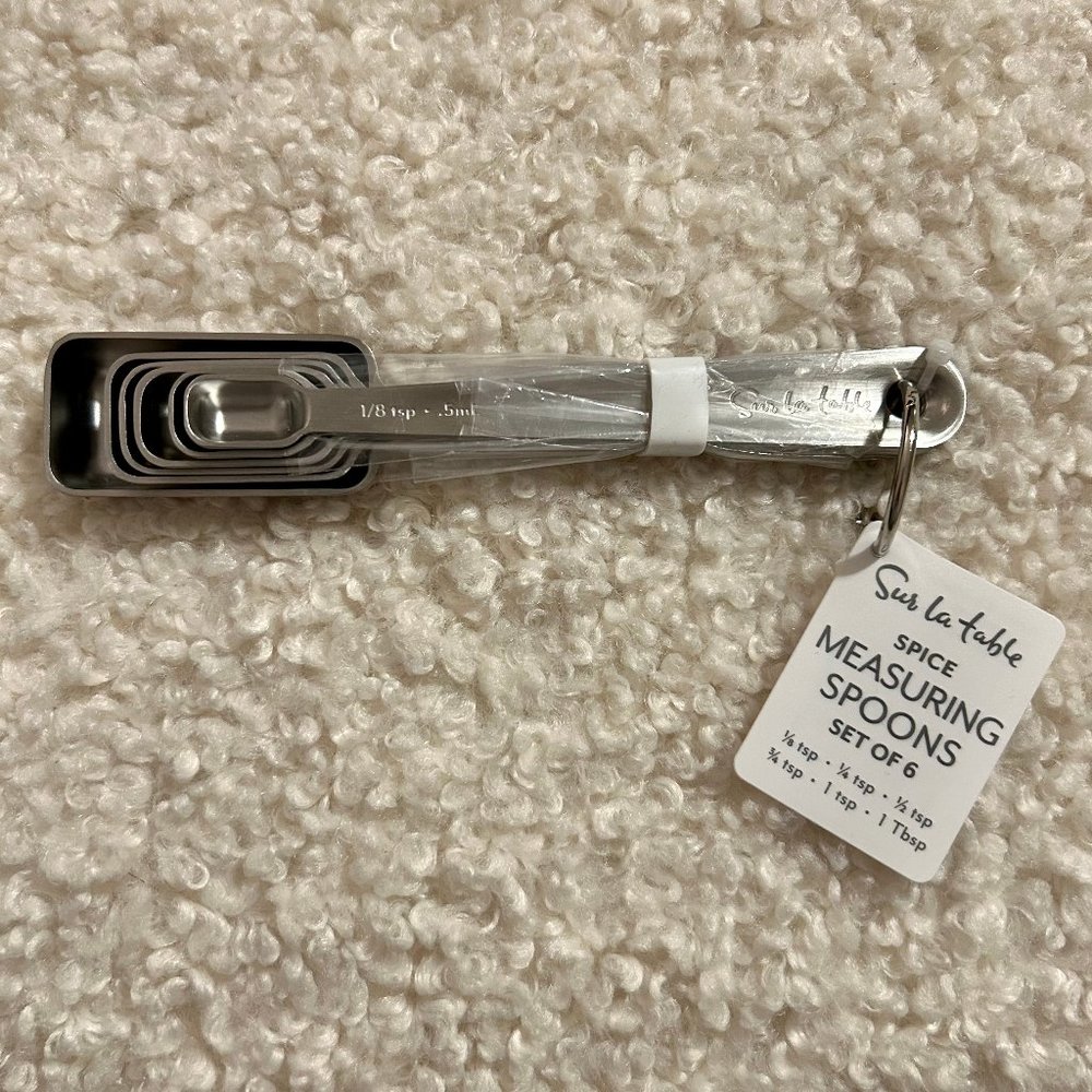 Sur La Table Spice Measuring Spoons Set of 6 NWT